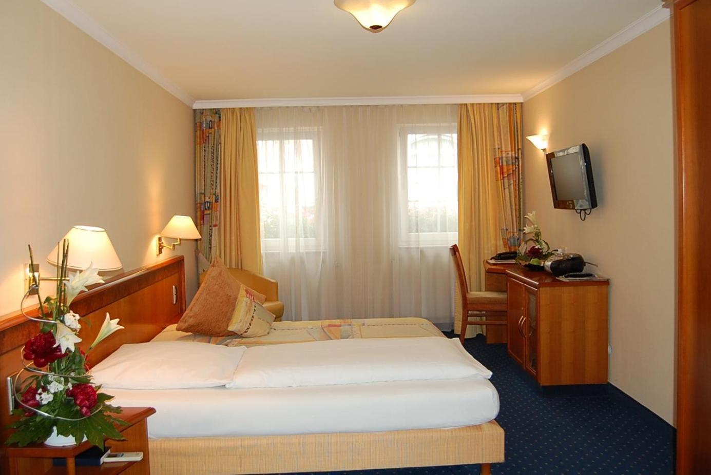 Hotel Ochsen Stuttgart Exterior photo